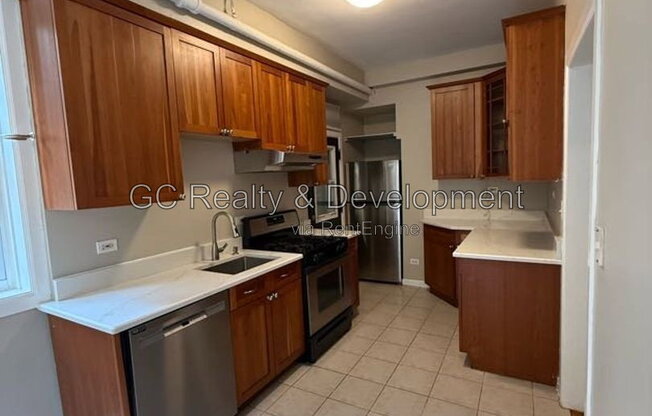 807 REBA PL