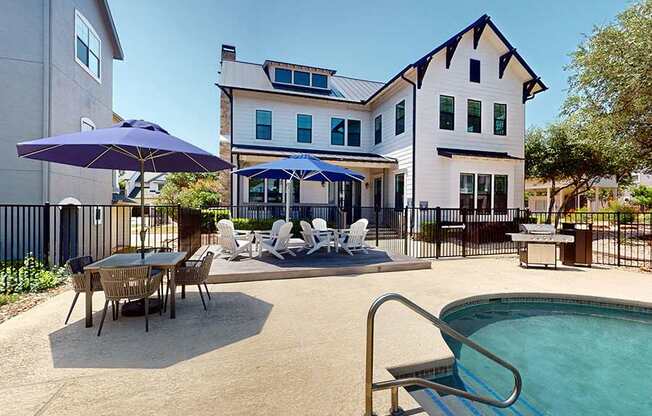 NoA on McNeil - Apartments and Townhomes in Austin, TX - Sundeck