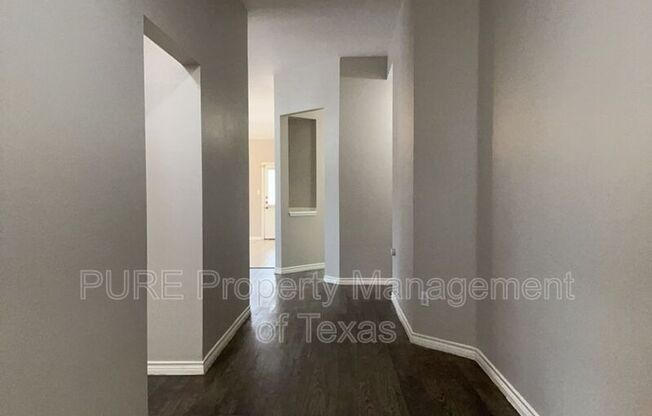 1309 LAUREL GLN BLVD