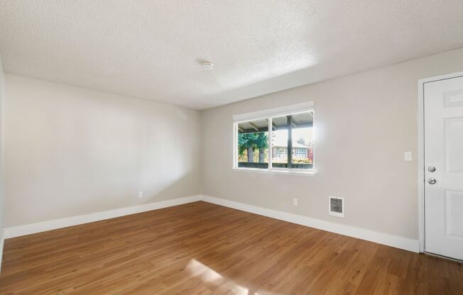 Lilly Apartments