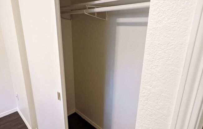 2 beds, 2 baths, 900 sqft, $1,575, Unit #01