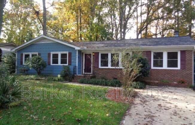 309 WHITE OAK DR