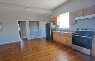 716 S. Lopez