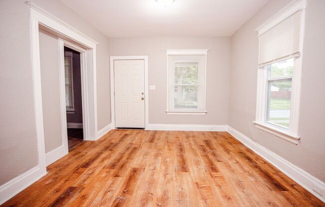 1445 Yates