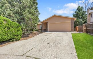 Ranch-Style Home in Briargate! D20 Schools