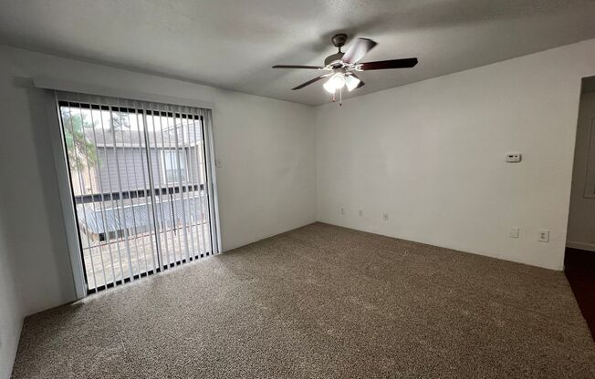 1 bed, 1 bath, 660 sqft, $900, Unit 26-1310