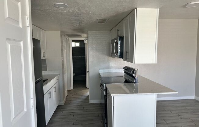 1 bed, 1 bath, 650 sqft, $1,095, Unit Unit 21