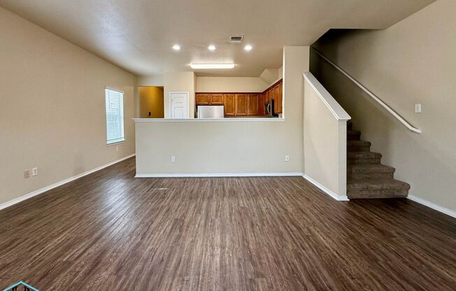 Beautiful Two Story Duplex Near Randolph AFB and FT SAM Houston!