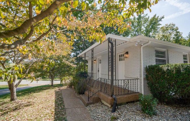 Completely Renovated 1 Bedroom 1 Bath Home in East Nashville!