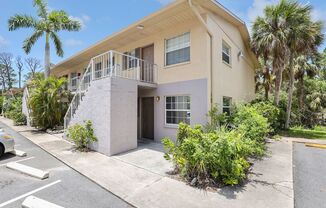 1-Bedroom Condo Near Downtown Sarasota