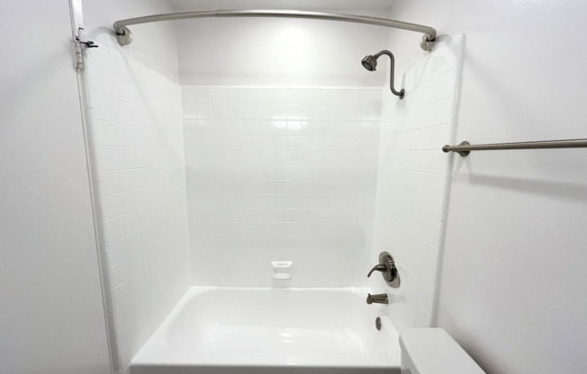 1 bed, 1 bath, 700 sqft, $1,998, Unit 53