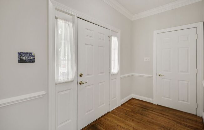 3 Bed 2 Full Bath 2 Half Bath - Silver Spring Colonial - One Car Garage