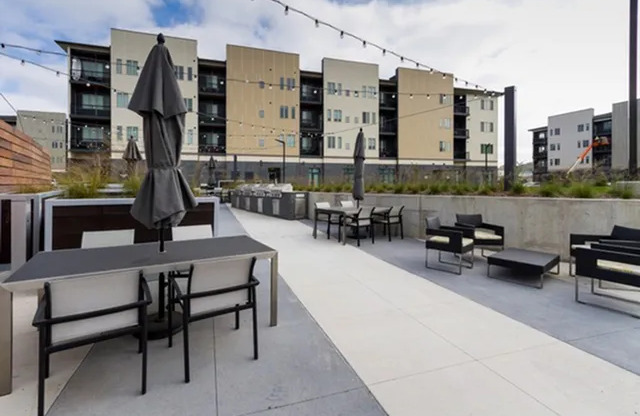 Seating on Rooftop Lounge at Apartment in Des Moines, Iowa | Cityville I