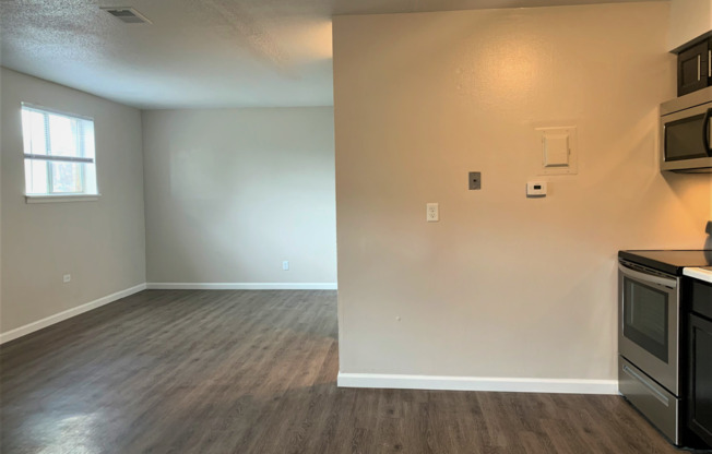 Studio, 1 bath, 495 sqft, $810, Unit N-0413
