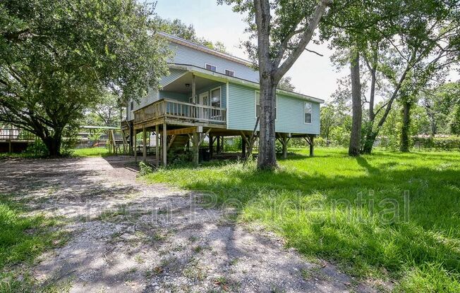 11122 SUNTURF LN