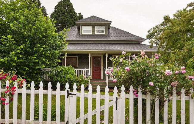 Beautiful 1898 Country Home