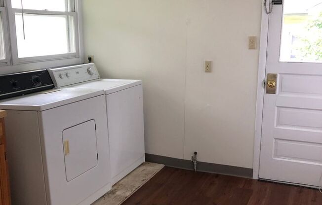 1213 N Washington Street