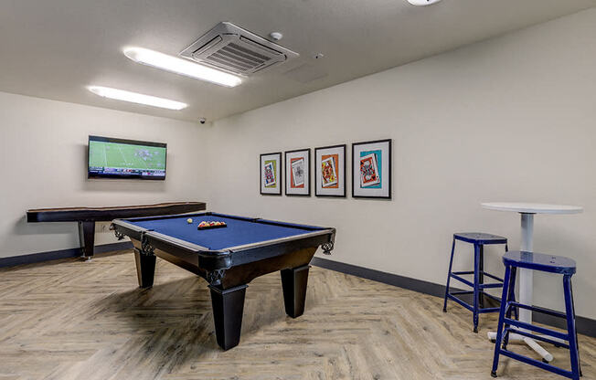 Pool table and game room at LATITUDE 112 BY  VINTAGE, Seattle, WA 98146