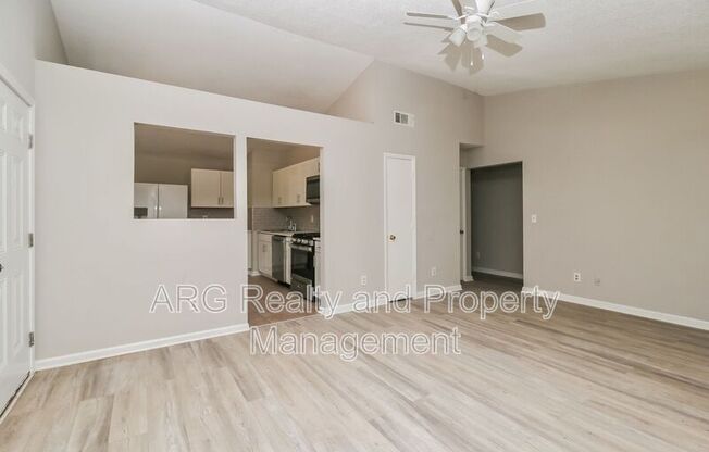 2982 KEVIN LN
