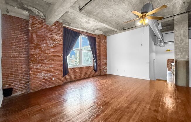 2 beds, 2 baths, 2,690 sqft, $3,150, Unit 602