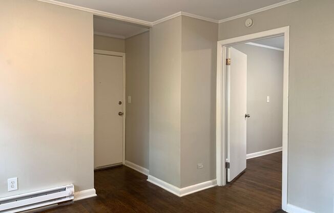 1 bed, 1 bath, 500 sqft, $995, Unit Unit B