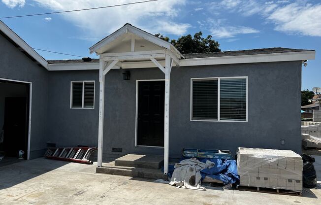 Remodeled 3 Bedroom 2 Bath House with 4 Car Garage for Rent in Whittier