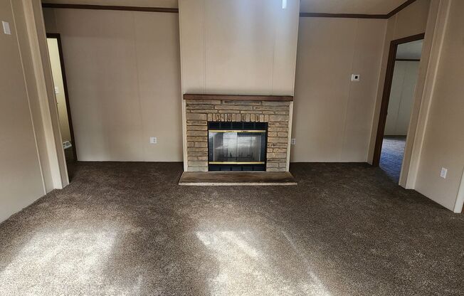 Spacious 3 Bedroom, 2.5 bathroom home with detached garage!