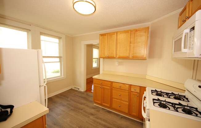 62 Bedford St # 60 # 1