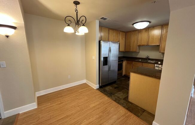 2 beds, 2 baths, $2,150, Unit # 3304