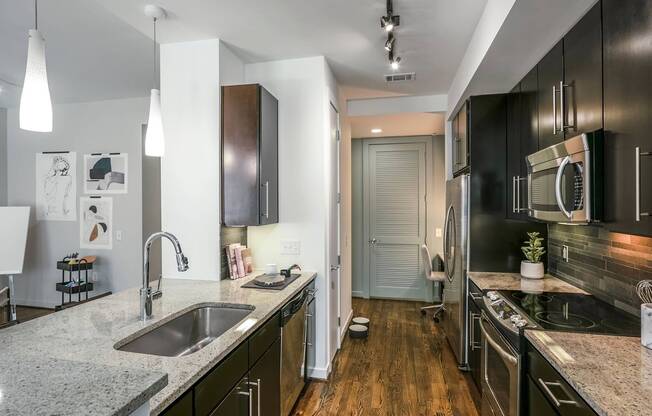 Venue Museum District | Houston, TX | Prep-Friendly Kitchen