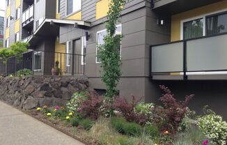 2405 NW 65th St