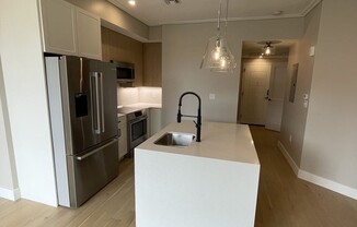 Studio, 1 bath, 568 sqft, $2,550, Unit 315