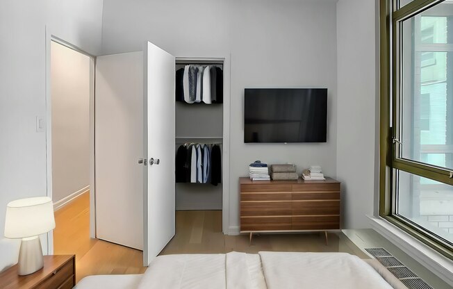 1 bed, 1 bath, $4,250, Unit 15P