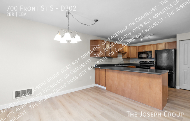 700 Front St. S, #E303