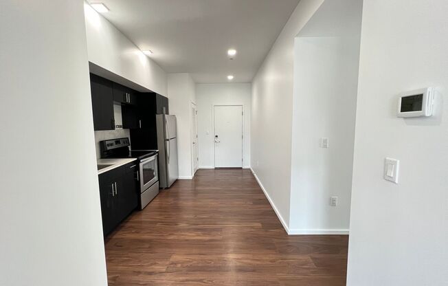 2 beds, 2 baths, 847 sqft, $2,495, Unit 610