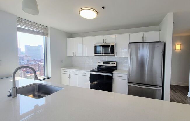 2 beds, 2 baths, 1,389 sqft, $4,350, Unit 1604