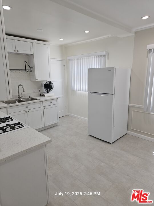 5472 EDGEWOOD PL