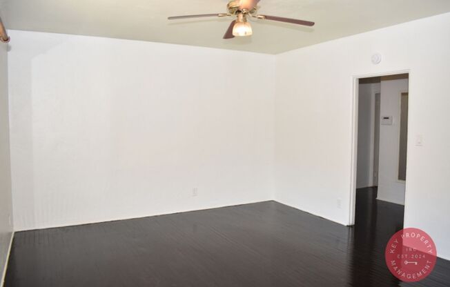 Charming 1-Bedroom Upstairs Unit Near San Diego Naval Base