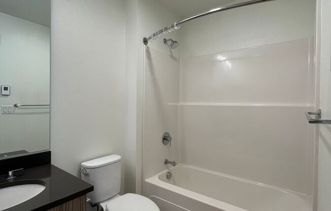 1 bed, 1 bath, $1,395, Unit 203