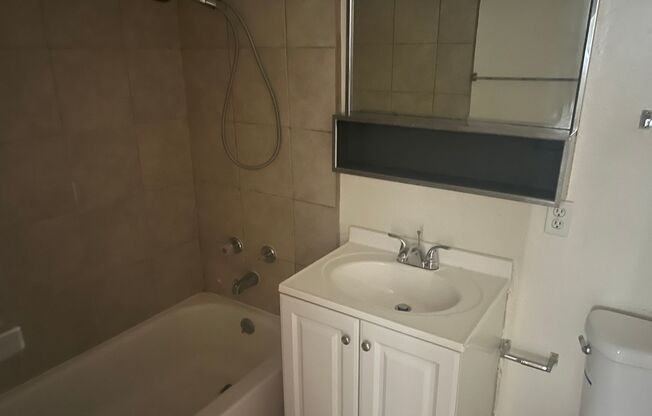 Affordable 1 Bedroom Condo in Central Las Vegas