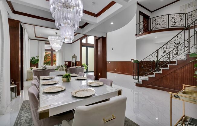 Exquisite Custom-Built 6 Bedroom 5.5 Bath House in Kent