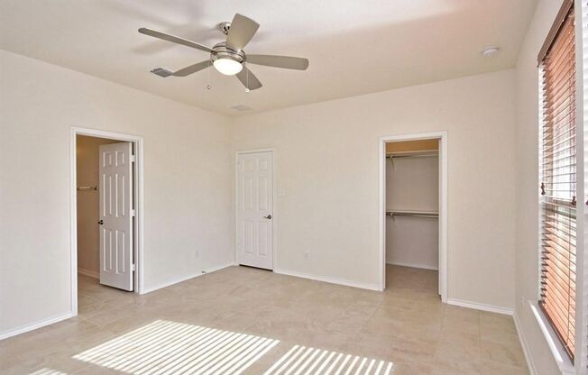 3 beds, 2 baths, $2,050