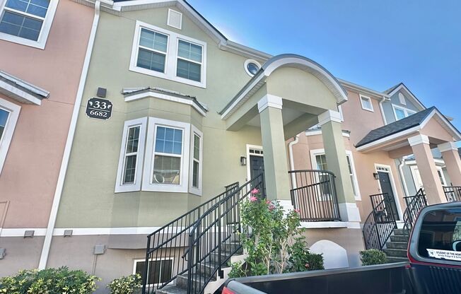Orlando - 2 Bedroom, 2.5 Bathroom -$2095.00