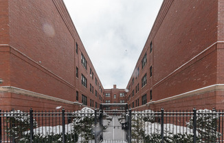 5748 WINTHROP