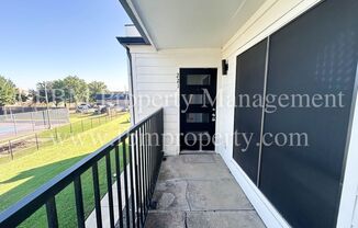 2 beds, 1 bath, 801 sqft, $1,125, Unit 221