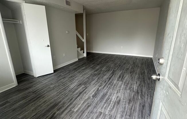 2 beds, 1.5 baths, 941 sqft, $1,199, Unit 153