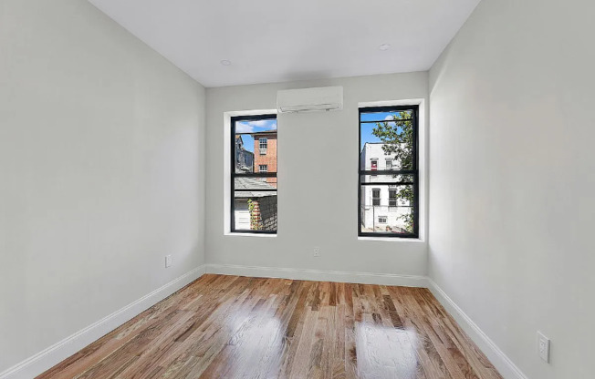 694 ASHFORD