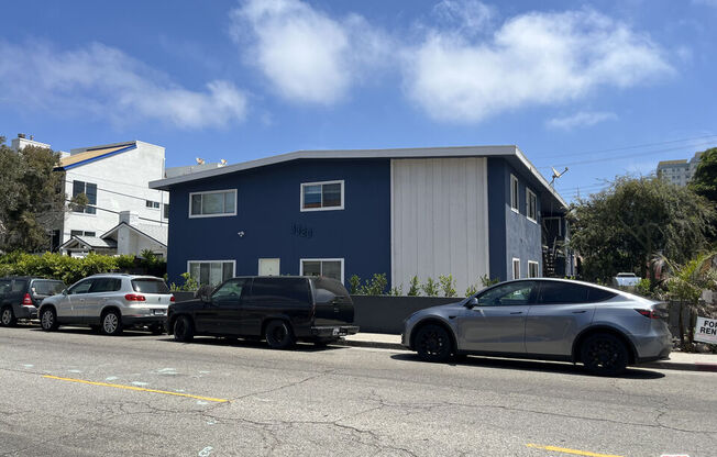101 CATAMARAN ST
