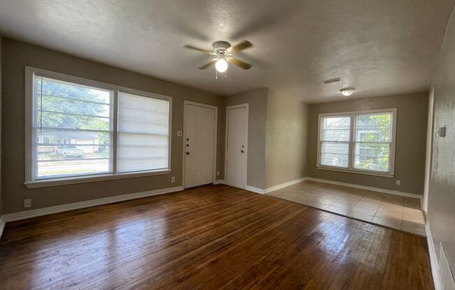 3 beds, 1 bath, $1,395