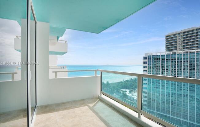 5101 Collins Ave # S
